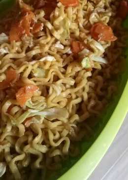 Mie goreng telur