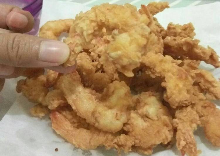 bahan dan cara membuat Udang Goreng Tepung Saos Lemon