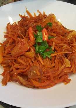 Tumis wortel vs udang kering