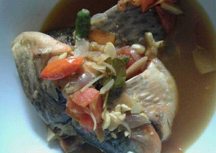 Resep Pindang  Ikan  Bawal oleh Bunda FaRash Cookpad