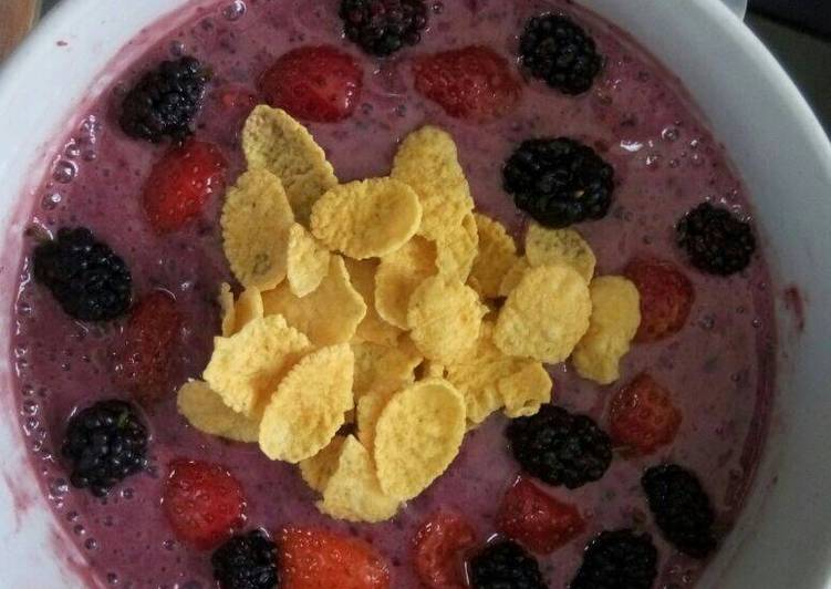 resep lengkap untuk Smoothies Mix Berry