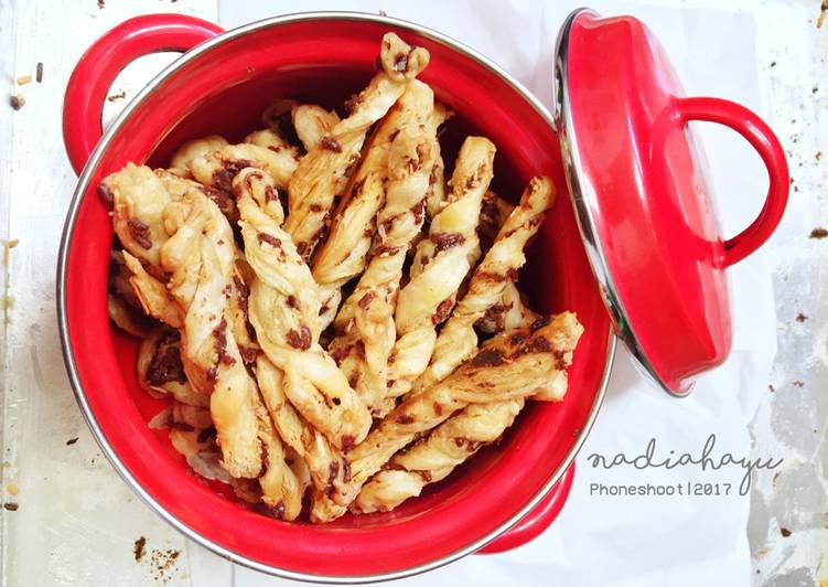 gambar untuk resep makanan Choco Cheese Pastry Stick #PR_Cemilankriuk