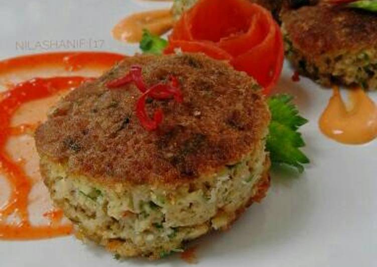 Resep Telor dadar ala Rm Padang #aop_platingbarengomelette Oleh Nila
Shanif