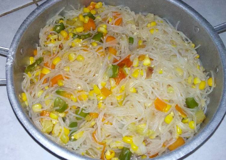 resep makanan Jagung manis sop bihun goreng spesial