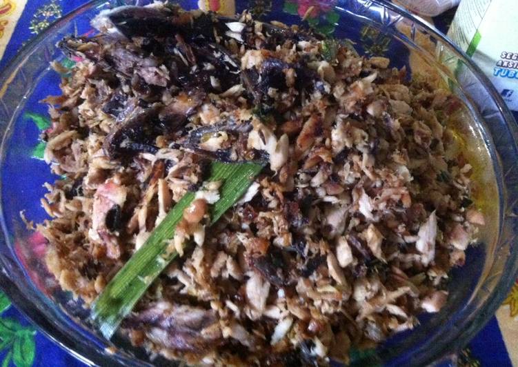 bahan dan cara membuat Abon Cakalang Khas Manado (bumbu woku)