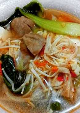 Tom yam Sukiððð