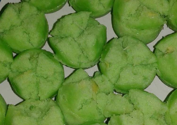 gambar untuk cara membuat Kue Mangkok Tapai Singkong