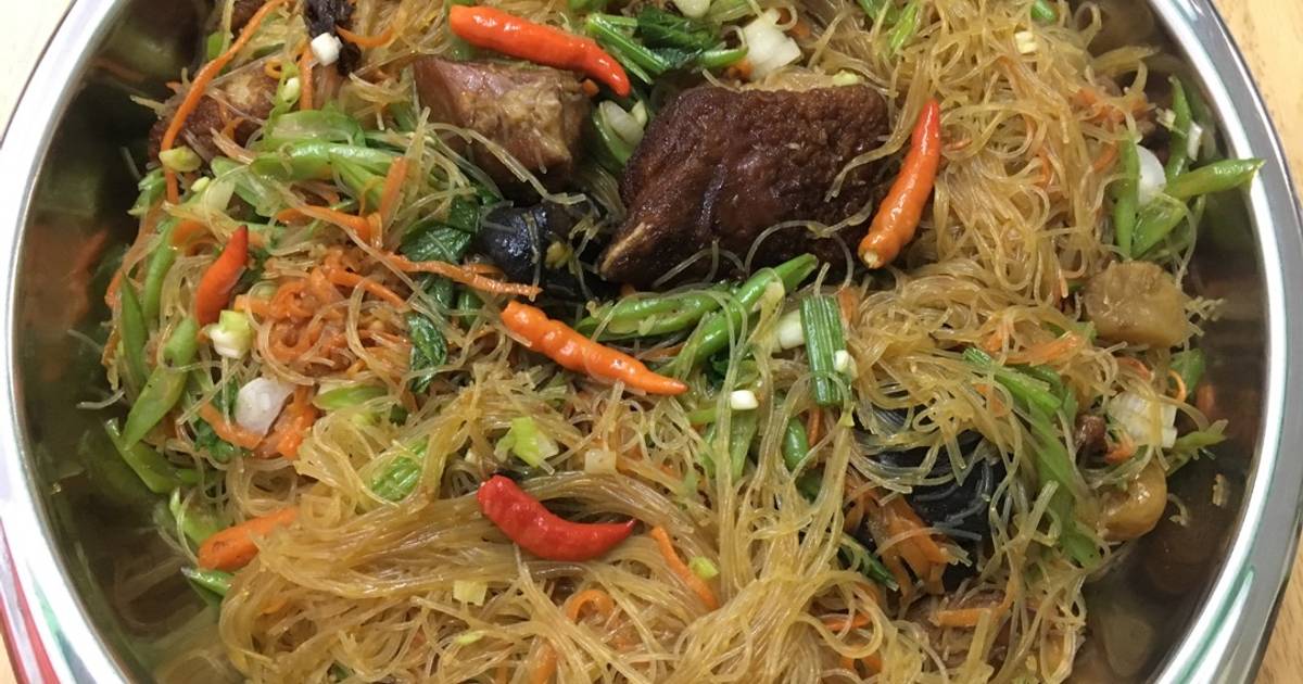  Resep  Bihun Goreng  dengan Kaki Babi  oleh ekitchen Cookpad