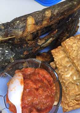 Penyetan lele + tempe