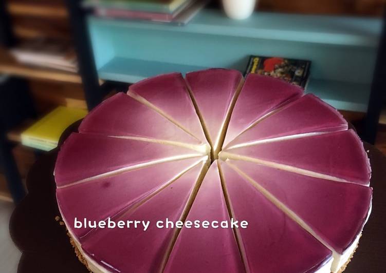 gambar untuk cara membuat Blueberry cheesecake (no baked)