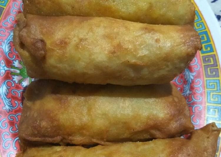 Lumpia jamur wortel
