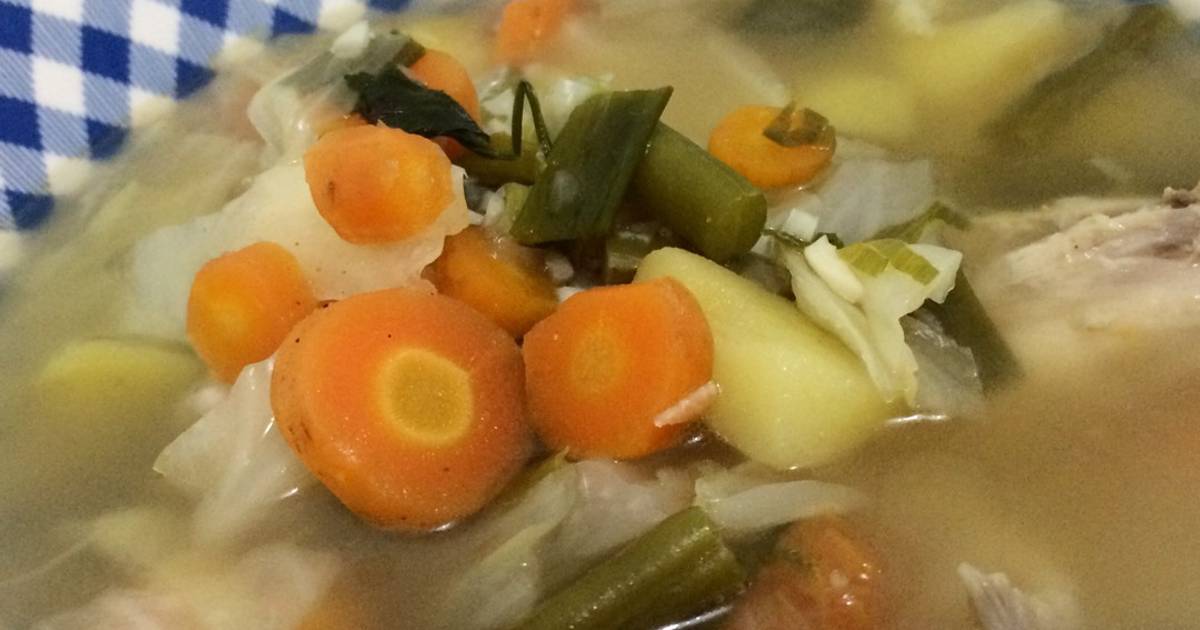 Resep Sayur Sop Ayam ala Wulan Ayu