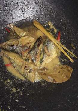 Ikan kembung bumbu kuning-recook