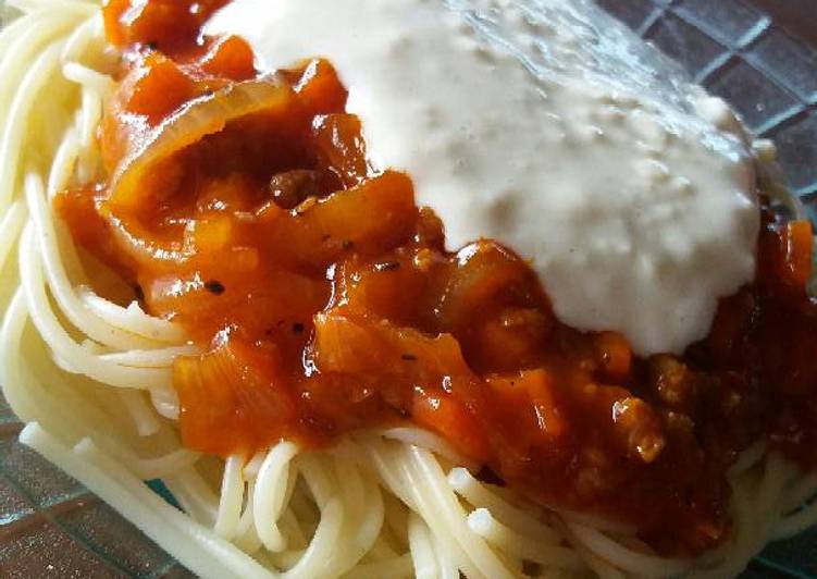 gambar untuk cara membuat Spaghetti Bolognese dengan Saus Keju (spageti)