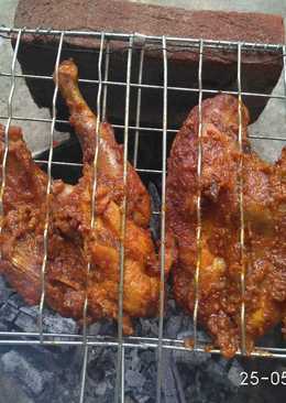 Ayam Bakar bumbu Kuning