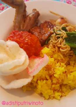 Nasi Kuning empuk ala Magic Com