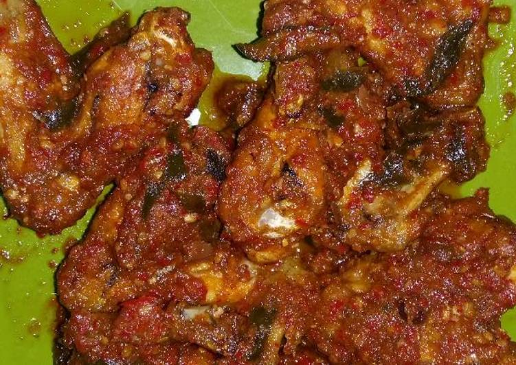 Resep Sayap ayam sambal tauco Oleh mentarie