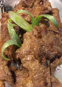 Daging sapi goreng bumbu kemiri