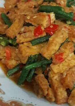 Tumis tempe kacang merechon ala momy