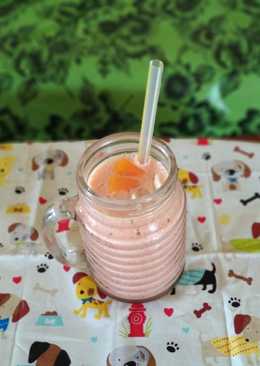 Smoothies Strawberry, Pepaya dan Pisang