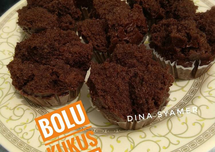 gambar untuk resep Bolu Kukus Coklat (no mixer,  no telur)