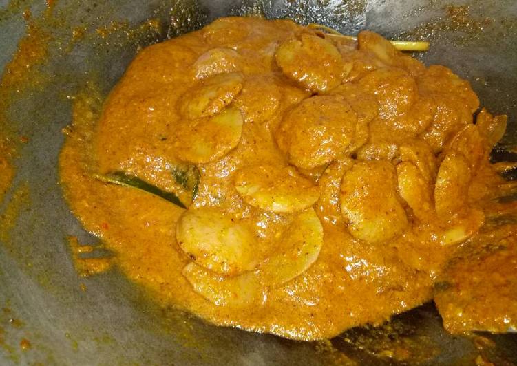 "Rendang jengkol"