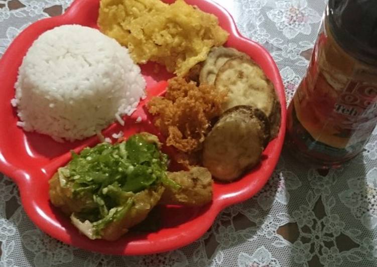 resep masakan 11.Ayam penyet cabe ijo