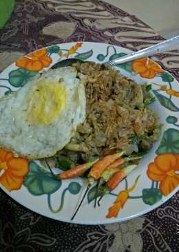 Nasi Goreng Praktis with hati ayam&telor ceplok