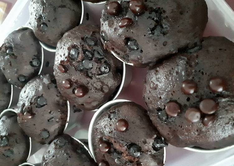 cara membuat Muffin coklat super lembut dan nyoklattt (kukus)