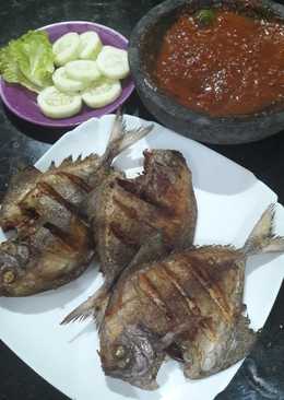 6. Dorang goreng dan sambal terasi