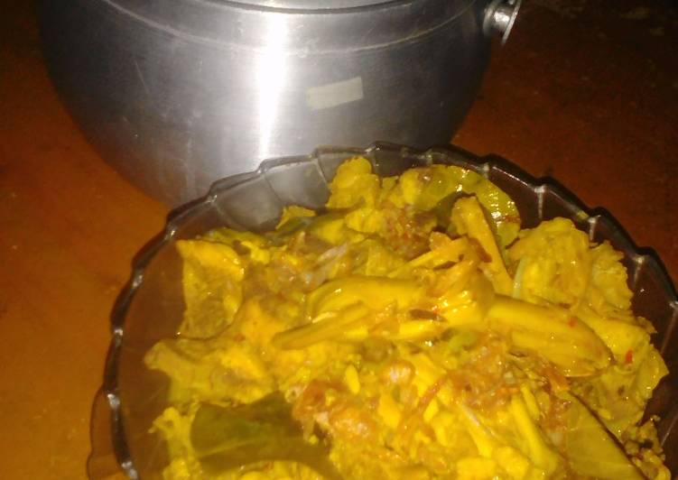 Tengkleng balungan ayam