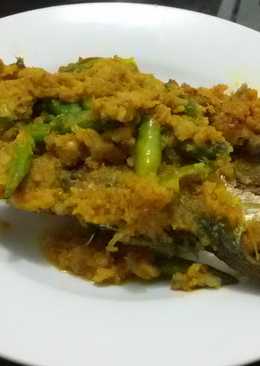 Ikan Selar bumbu kuning 