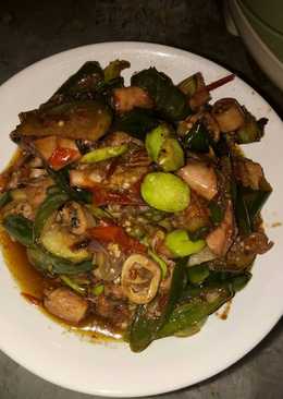 Tumis Cumi pete terong cabe ijo