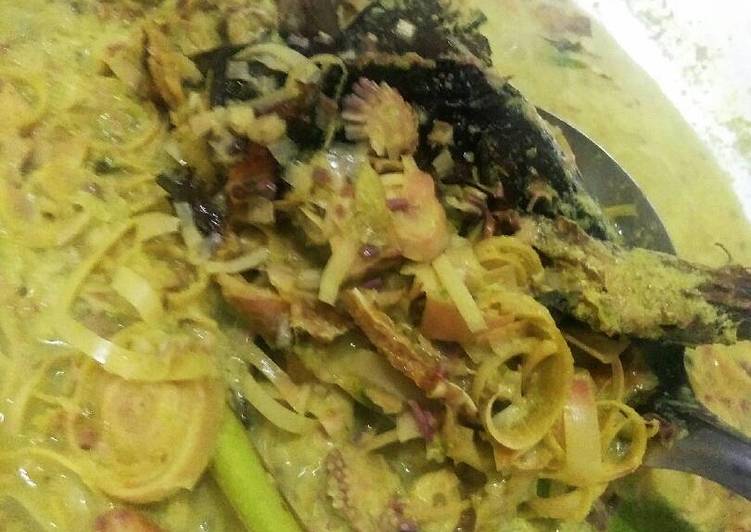 gambar untuk cara membuat Gulai ikan salai baung kecombrang (kincuang)