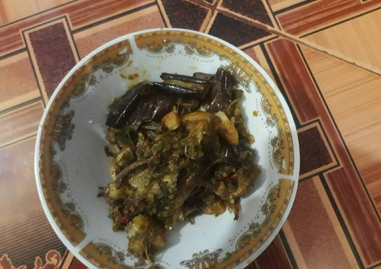 gambar untuk resep makanan Sambel rawit kentang tubuk dengan terung penyet dan ikan teri