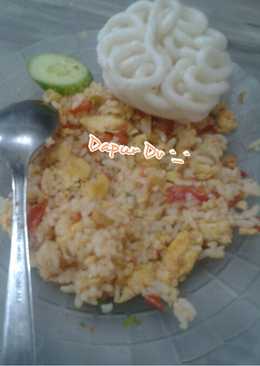 NTT (Nasi Telur Tomat)