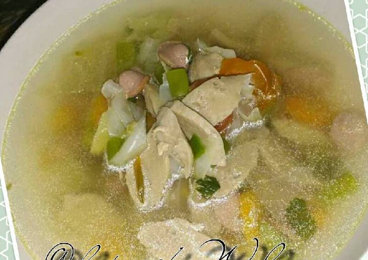 resep makanan Sayur sop (baso+sosis) ??