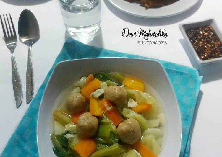 cara membuat Sop Sayur, Perkedel, dan Sambal Kecap - Sarapan #day4