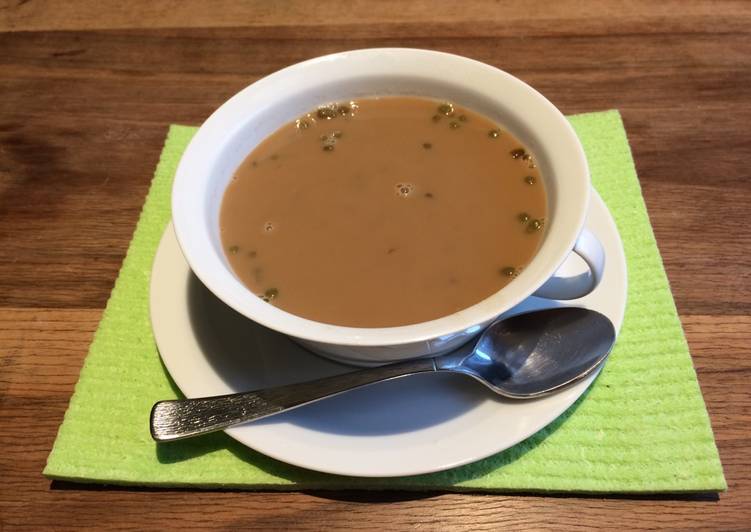 Bubur Kacang Ijo dengan gula merah