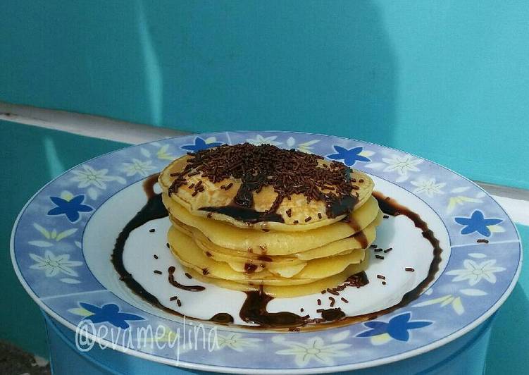 gambar untuk cara membuat Pancake tabur meses dan susu coklat tanpa backing powder