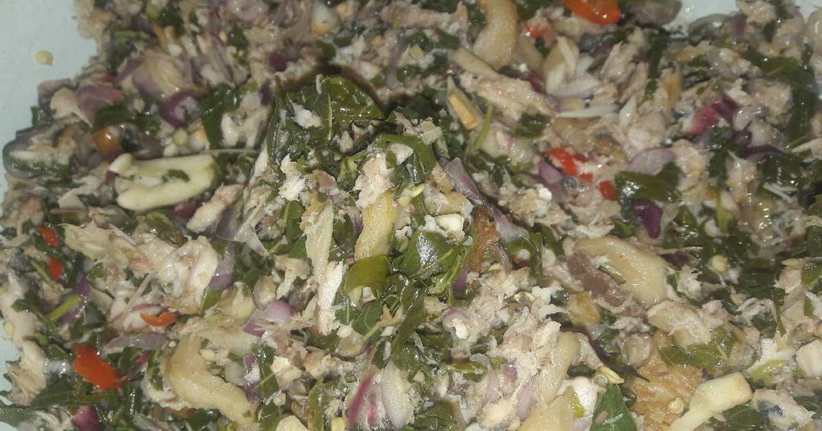 Resep Ayam suir daun singkong dan jamur bumbu matah Bali ala Dera Intan Nia