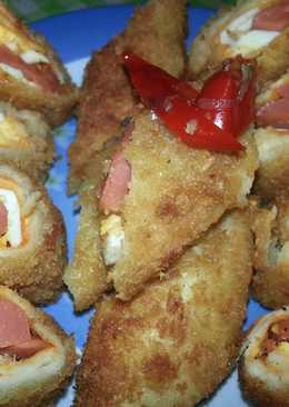 Roti tawar isi sosis telur