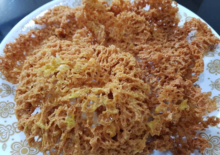 Kremes Ayam