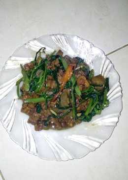 Tumis kangkung +cingur tempe
