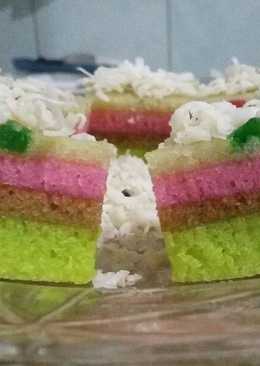 Bolu kukus pelangi (putih telur)