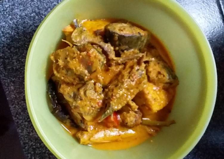Gule Tongkol + tahu