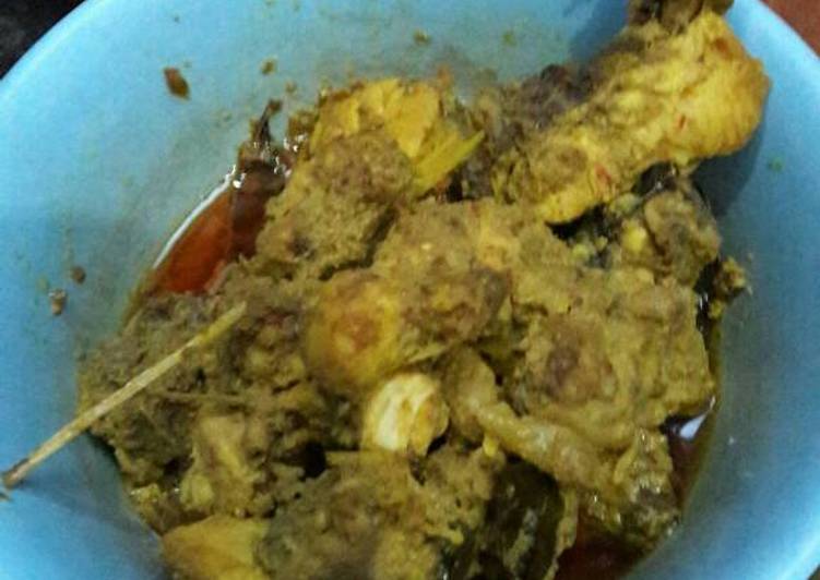  Resep Ayam bumbu kuning oleh Nafta Cookpad