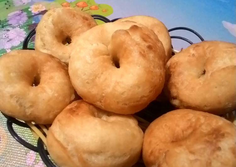 resep lengkap untuk Donat Ubi putih ??empuk simpel??