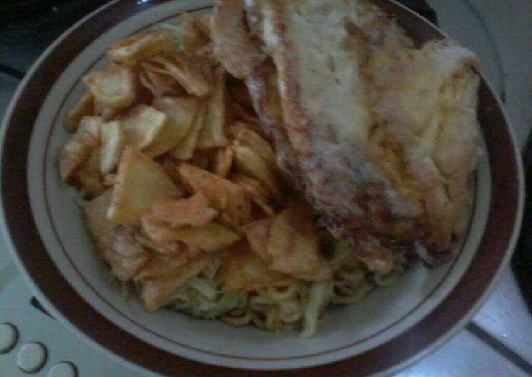 Resep Indomie goreng kentang kriuk Kiriman dari Wulan windi asari