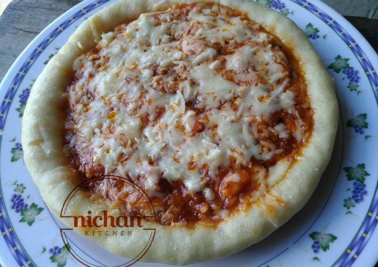 resep makanan Bolognese Pizza (Easy, Eggless)
